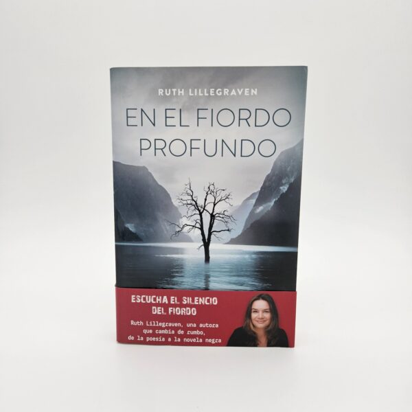 En el Fiordo Profundo (Paperback)