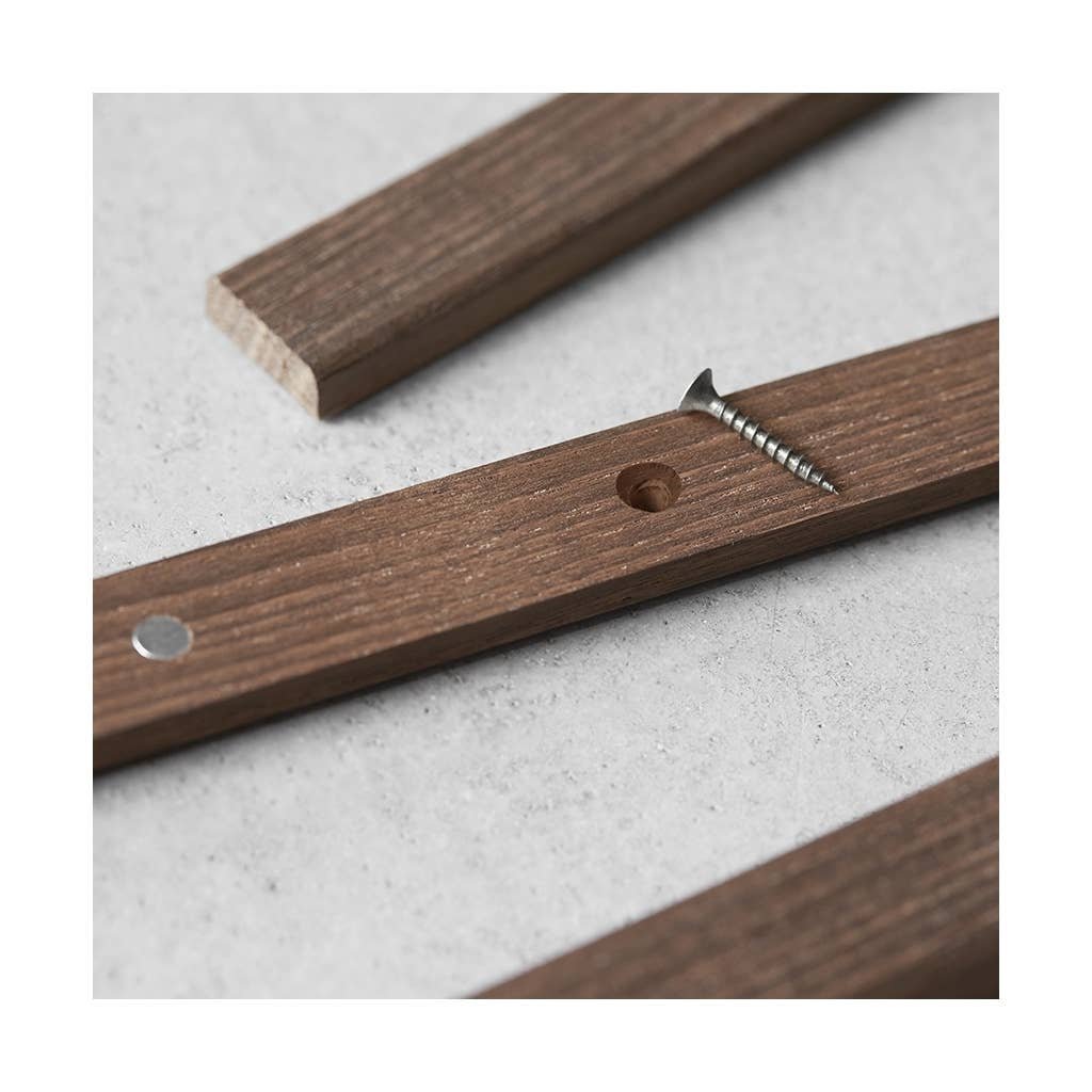 2 in 1 Magnetic Frame - Brown 51 cm