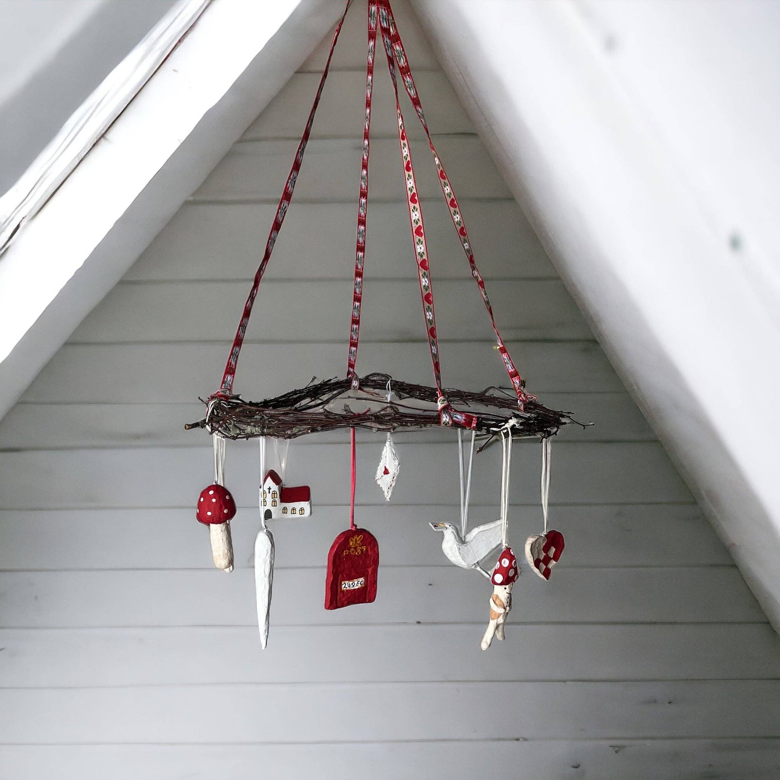 Set of 3 Christmas decors: Heart, elf & candy cane - photo 2
