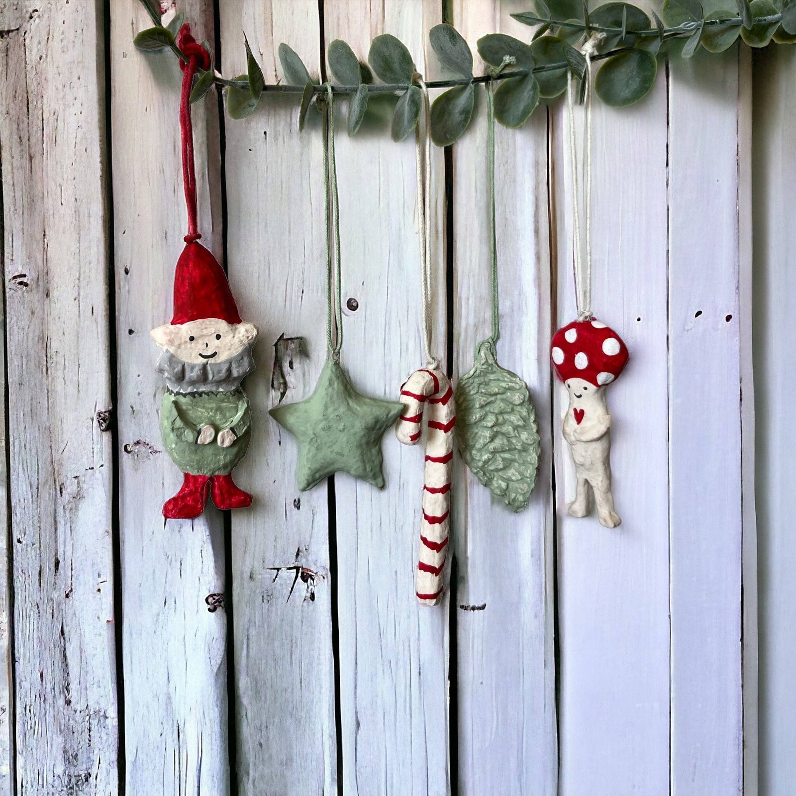 Set of 3 Christmas decors: Heart, elf & candy cane - photo 3